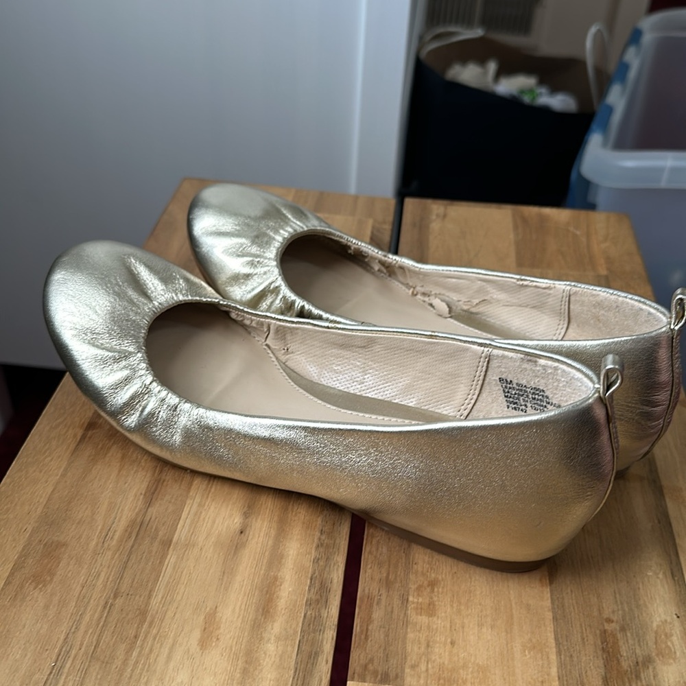 GOLD BALLET FLATS
